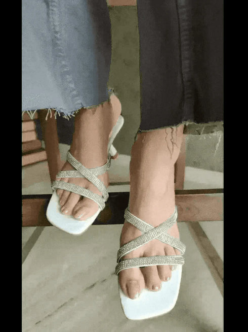 Sassy White Heels - cunei